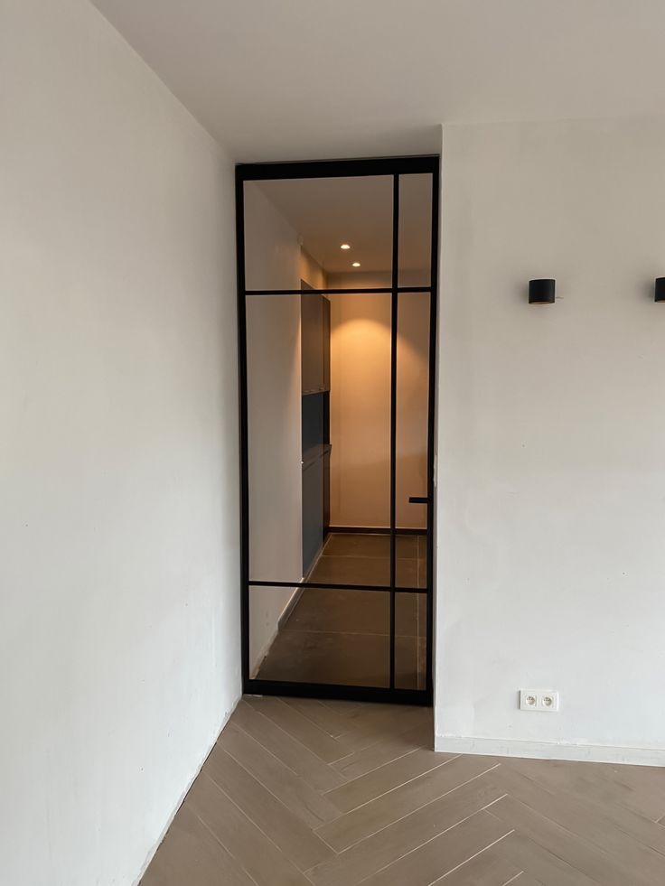 Loft vrata za poslovni prostor