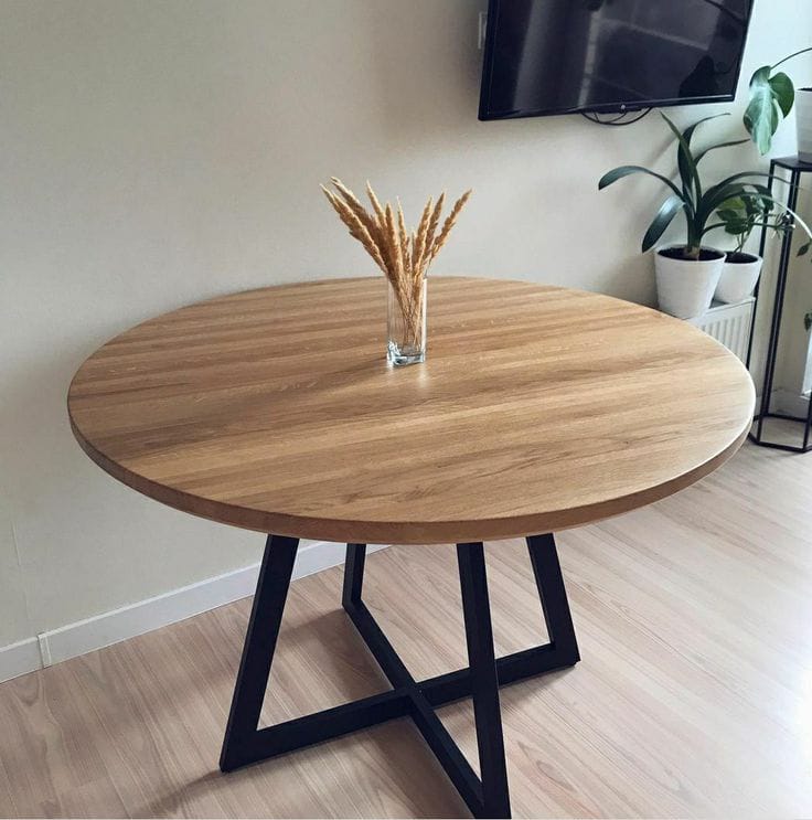 Loft metalne nogare, model 106 — mat crna plastifikacija, za restoran