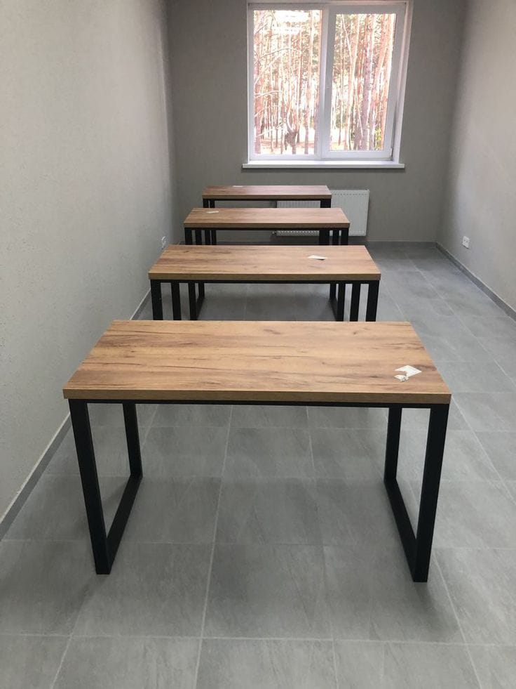Nogare za klub sto, model 91 — priprema za montažu ploče po izboru, za dnevnu sobu