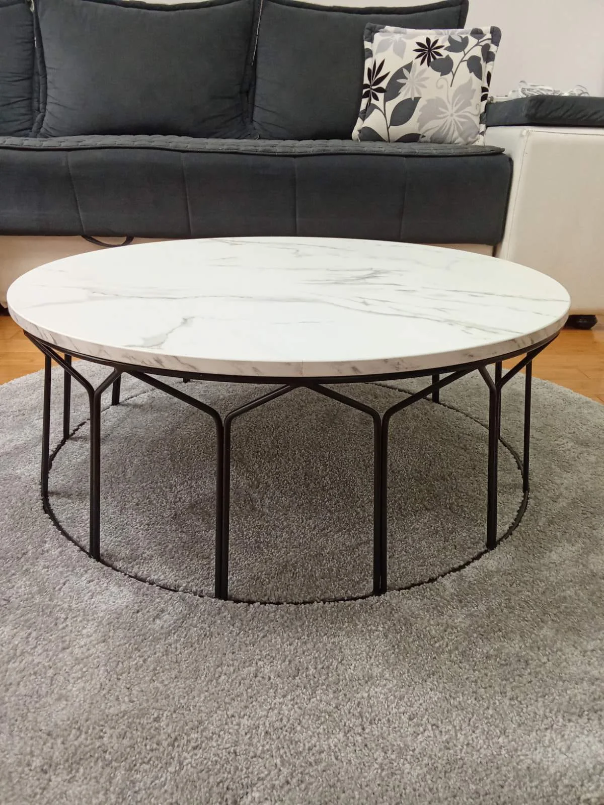 stocic za dnevni boravak